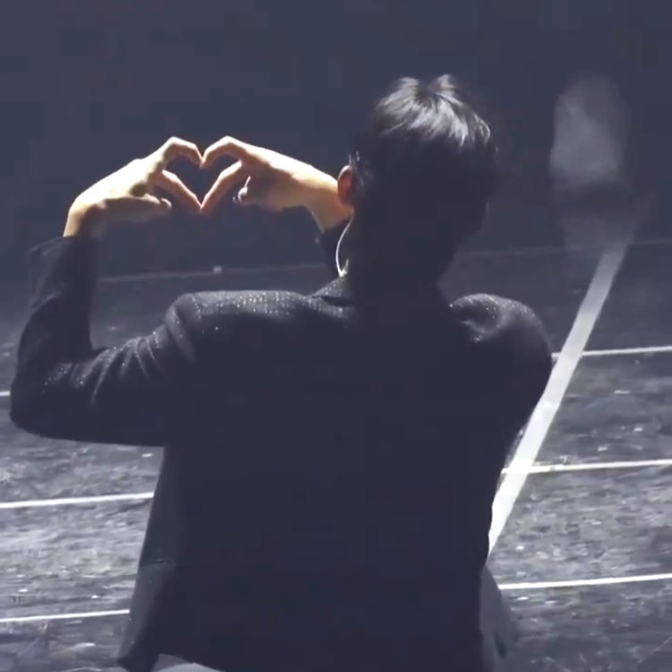 Behind-the-scenes cut of Kim Soohyun