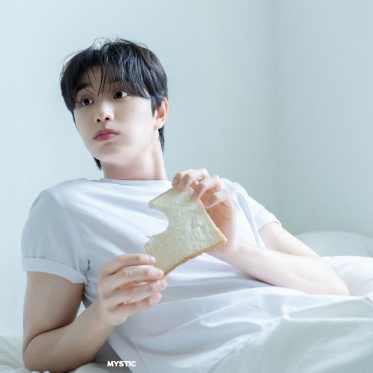 Recent activity shot of Kim Jaewon