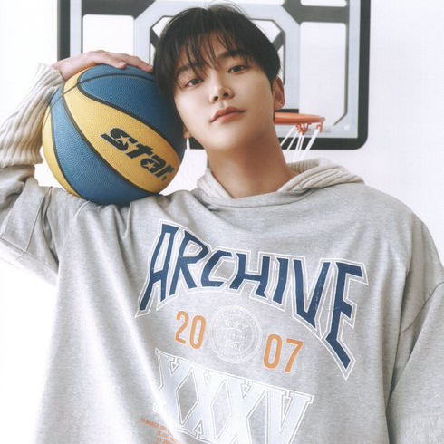 Cuplikan di balik layar dari Rowoon