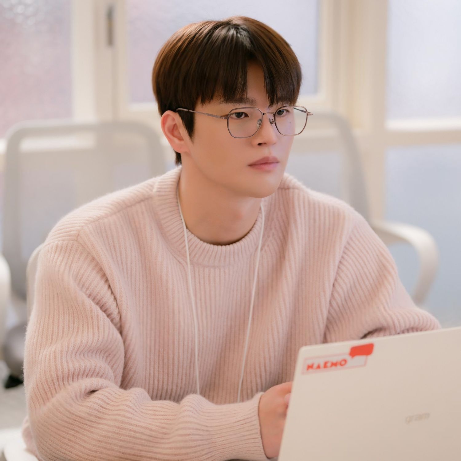 ソ・イングクの最近の活動ショット