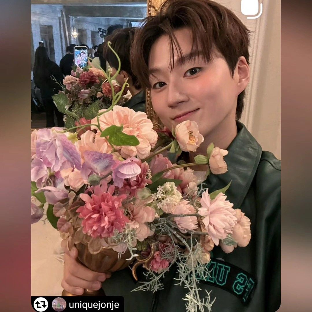 A moment captured by a fan of Forestella