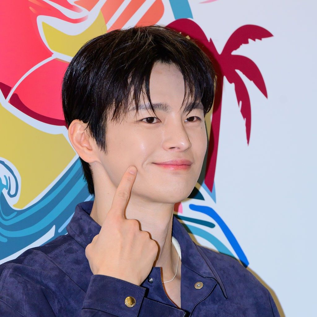 Cuplikan di balik layar dari Seo Inguk