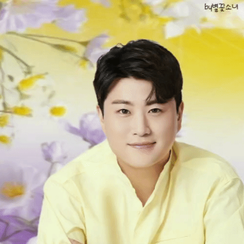 Momen yang diabadikan oleh penggemar Kim Hojoong