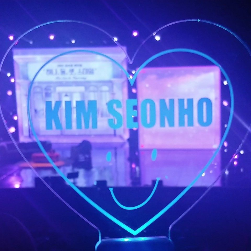 金宣虎的最新照片