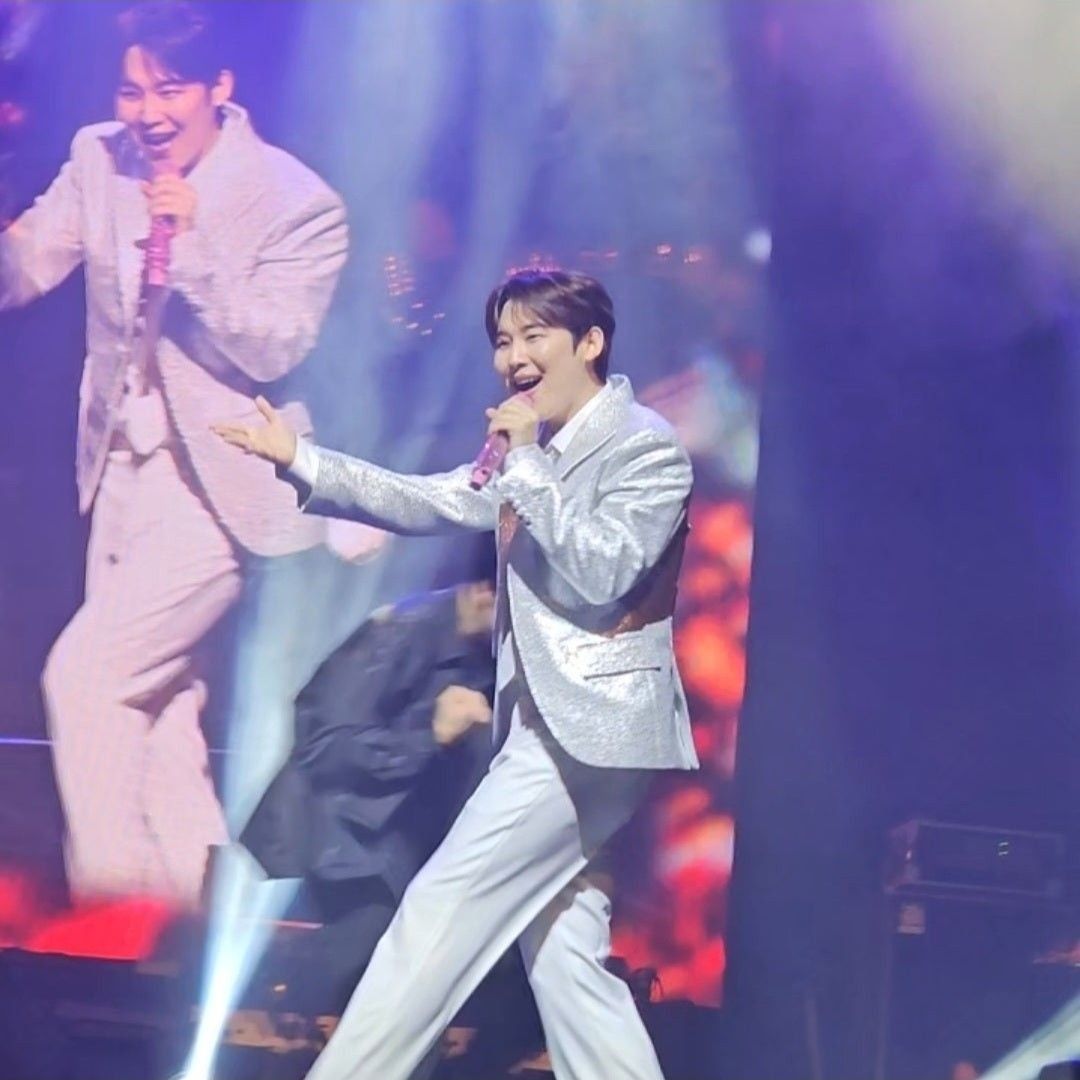 A moment captured by a fan of Jinuk