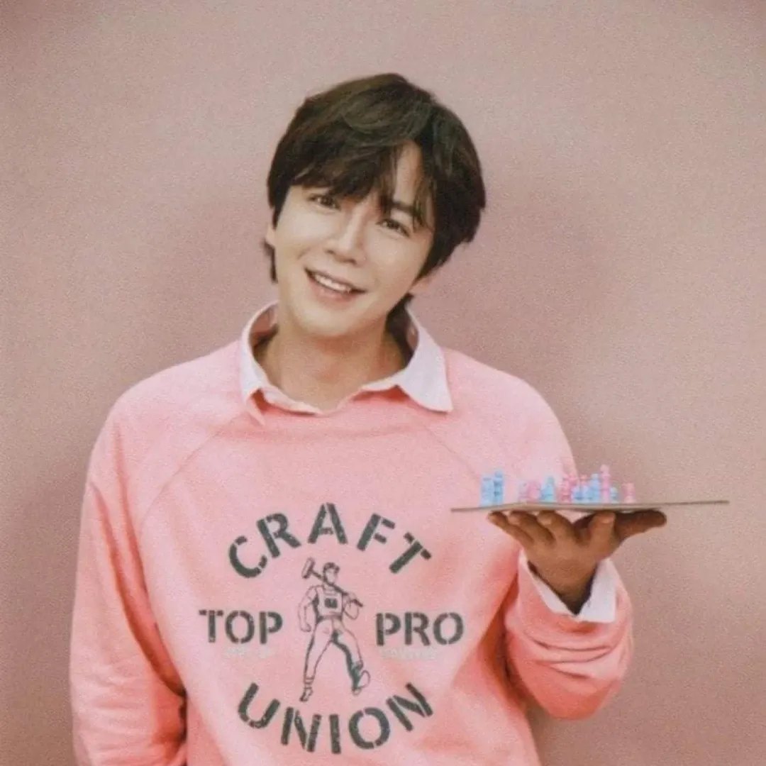 A moment captured by a fan of Jang Geunsuk