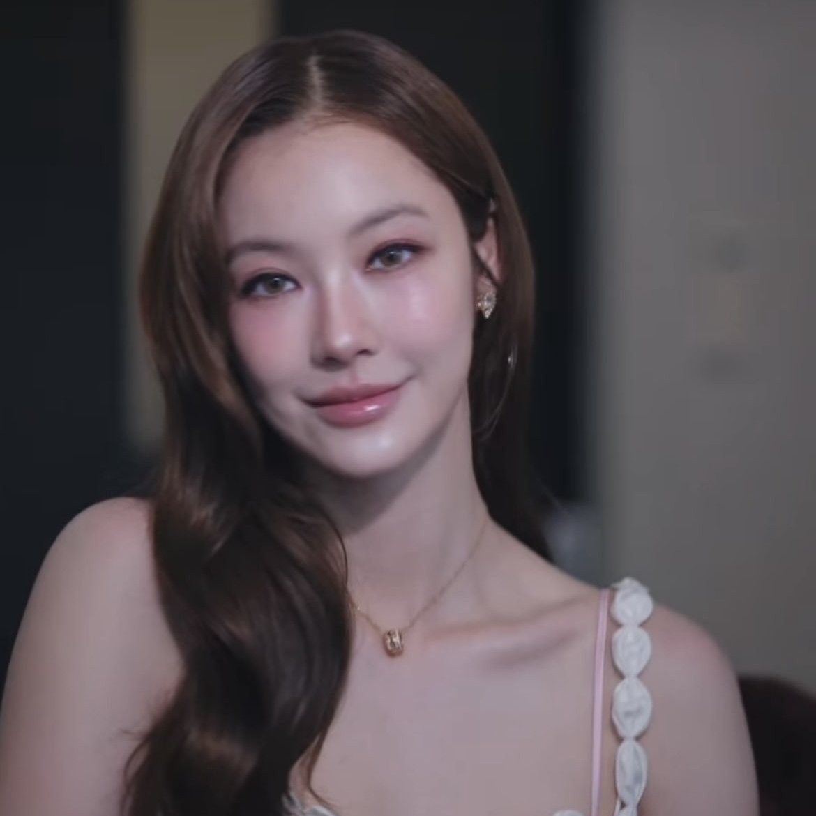 Latest photo of Namtan Tipnaree Weerawatnodom