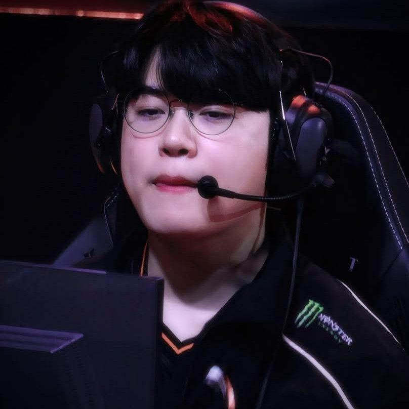 Recent activity shot of Gumayusi