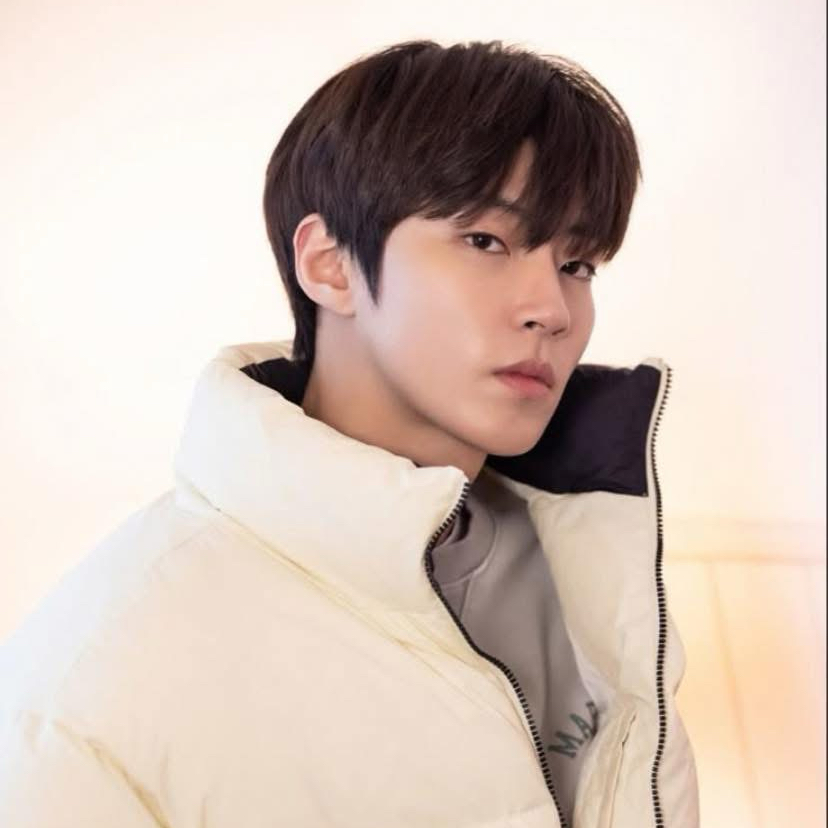 Recent activity shot of Hwang Inyoup