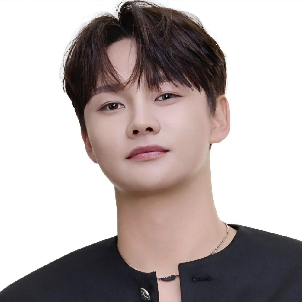 朴瑞镇的最新照片