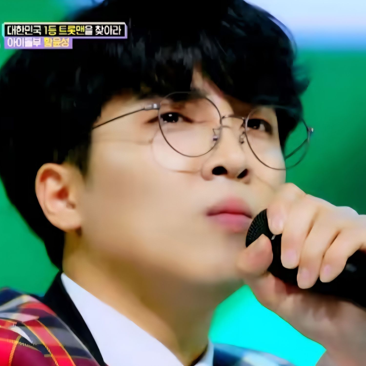 Behind-the-scenes cut of Hwang Yunsung