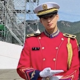 Recent activity shot of Cha Eunwoo