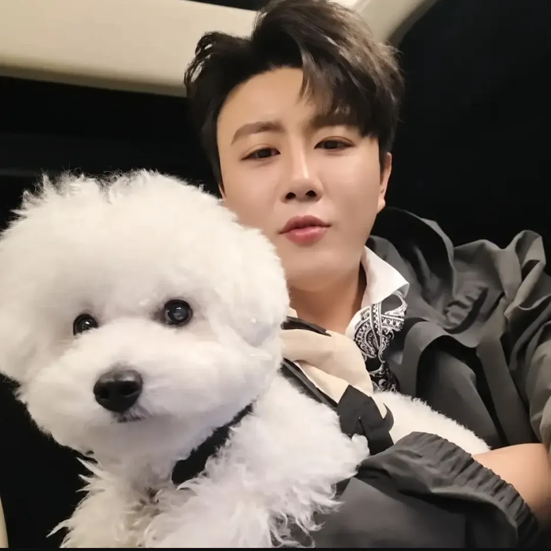 Behind-the-scenes cut of Jin Haesung