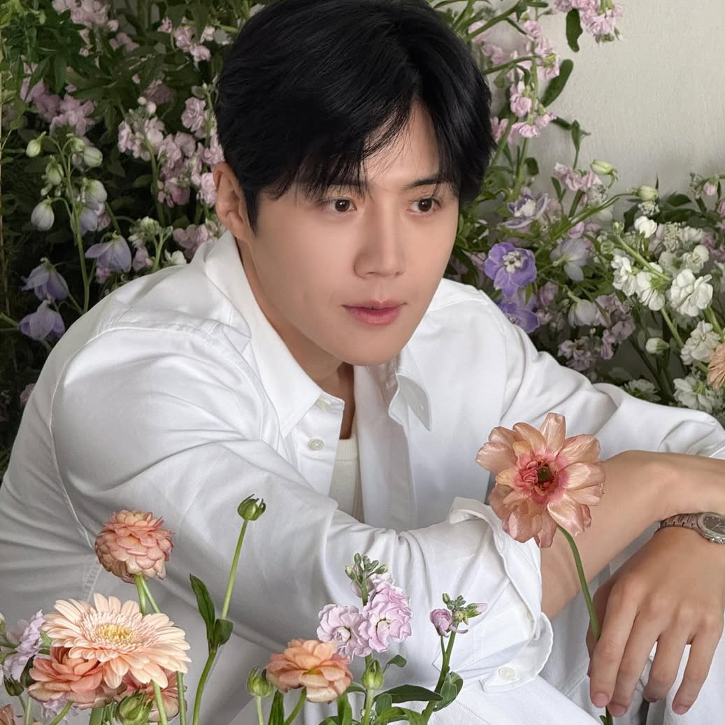 Cuplikan di balik layar dari Kim Seonho