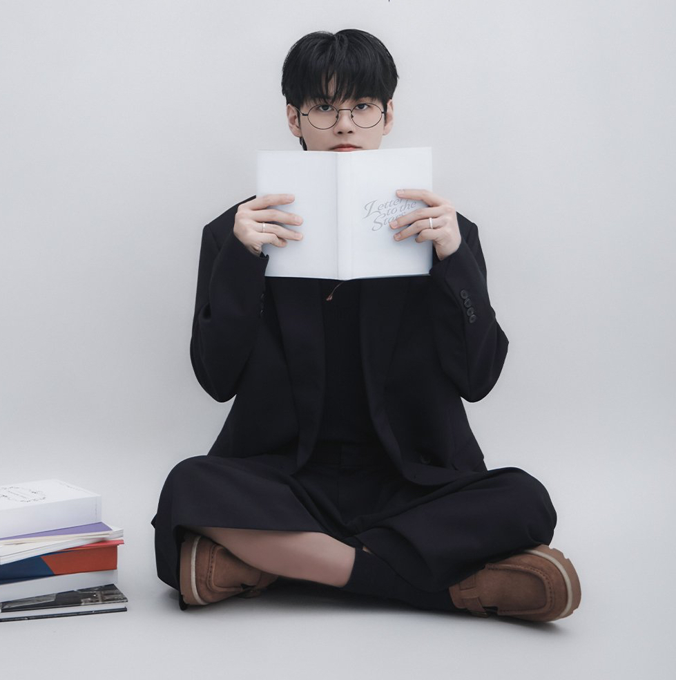 Behind-the-scenes cut of Ong Seongwu