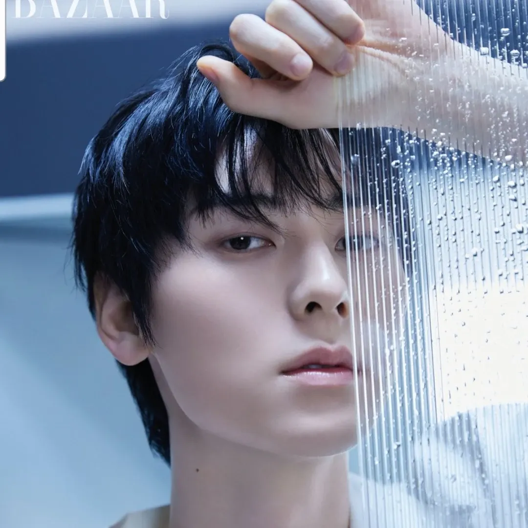 Recent activity shot of Hwang Minhyun