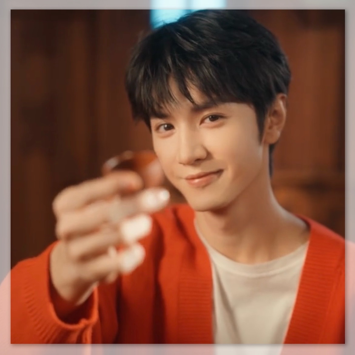 A moment captured by a fan of Chen Zhe Yuan