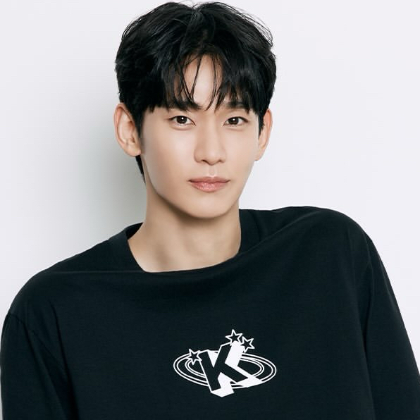 A moment captured by a fan of Kim Soohyun