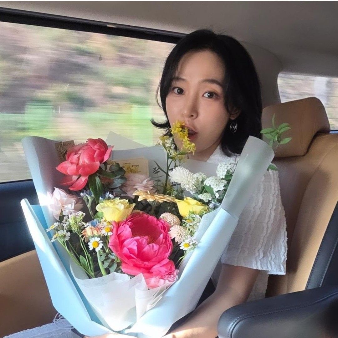 홍자의 최신 사진