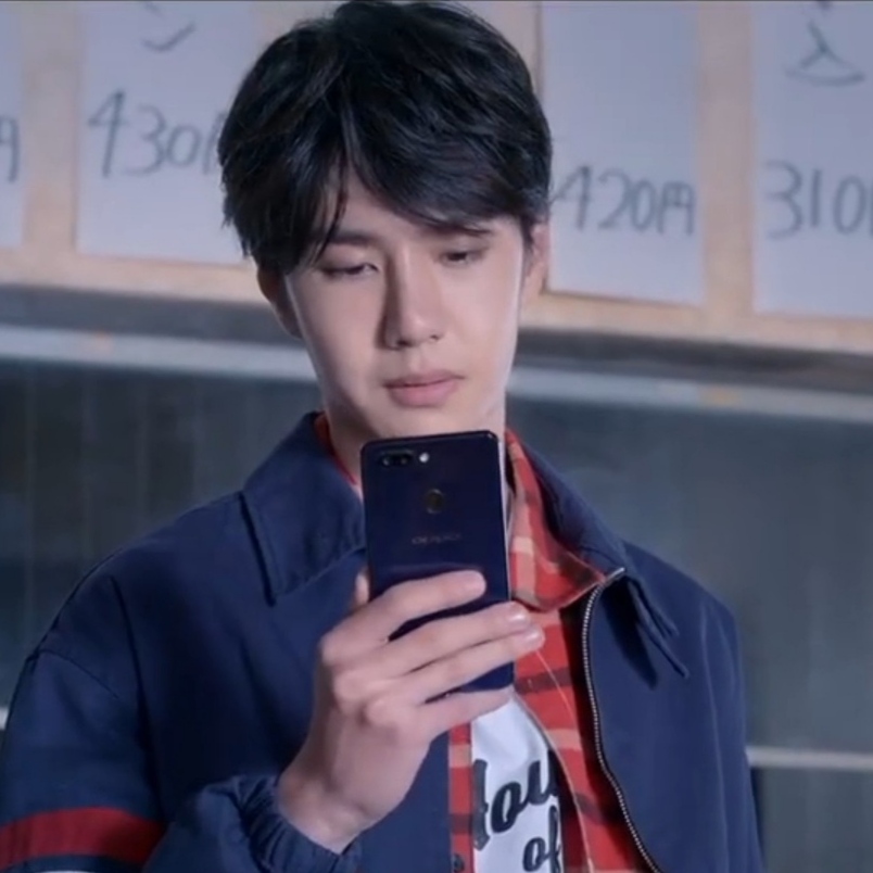 Latest photo of Wang Yibo