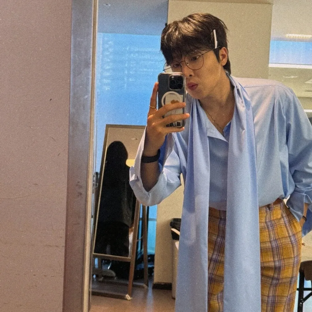 Recent activity shot of Hwang Yunsung