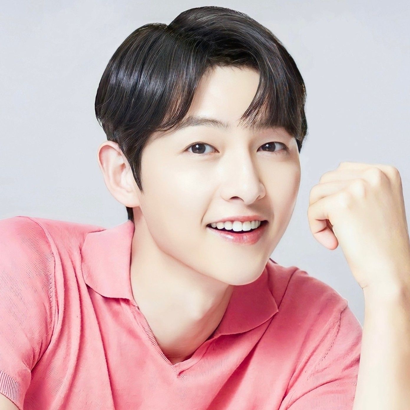 Latest photo of Song Joongki