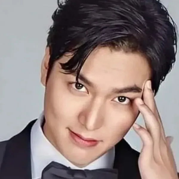 Behind-the-scenes cut of Lee Minho