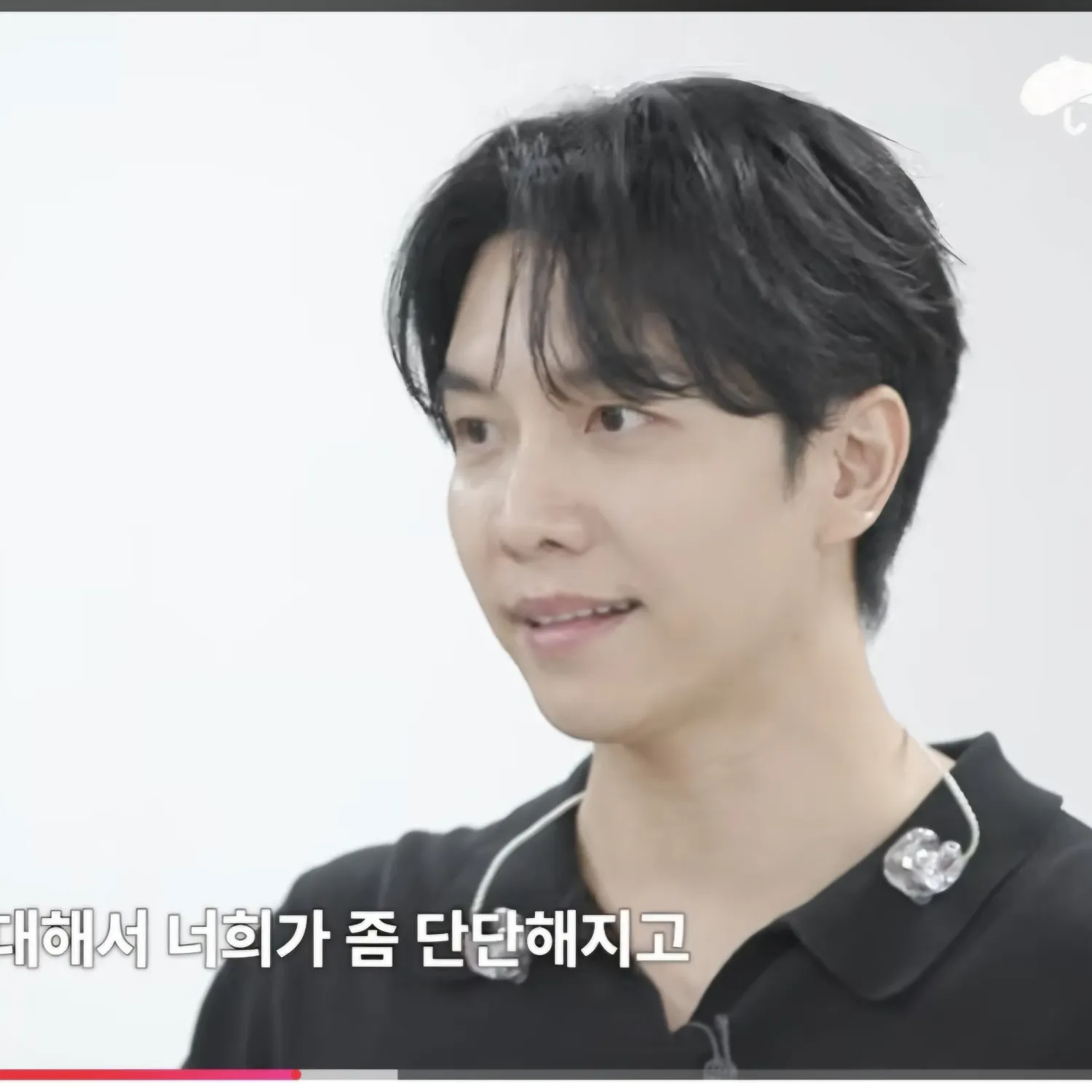 A moment captured by a fan of Lee Seunggi