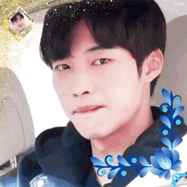 A moment captured by a fan of Woo Dohwan