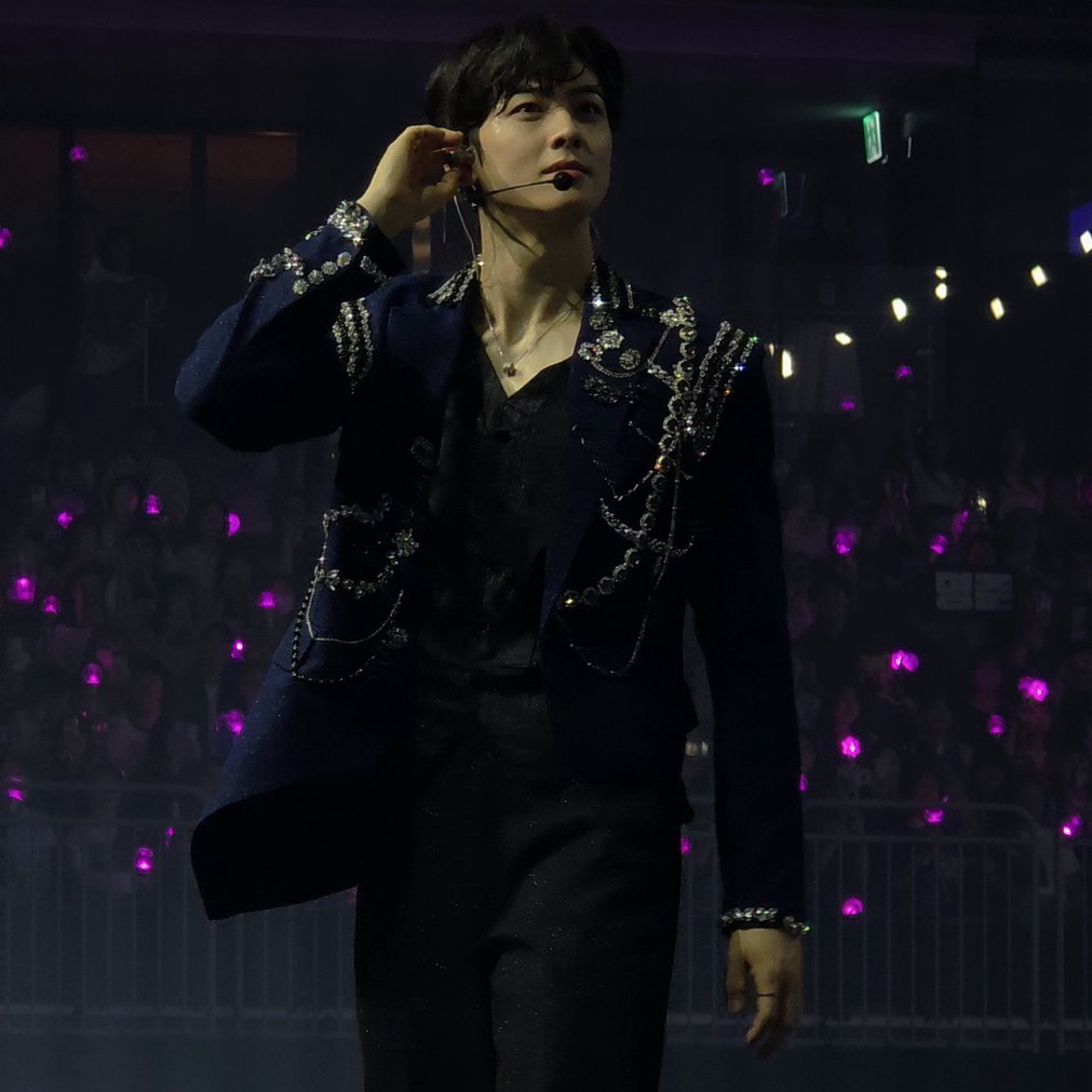 Foto kegiatan terbaru dari Cha Eunwoo