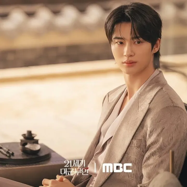 Latest photo of Byeon Wooseok