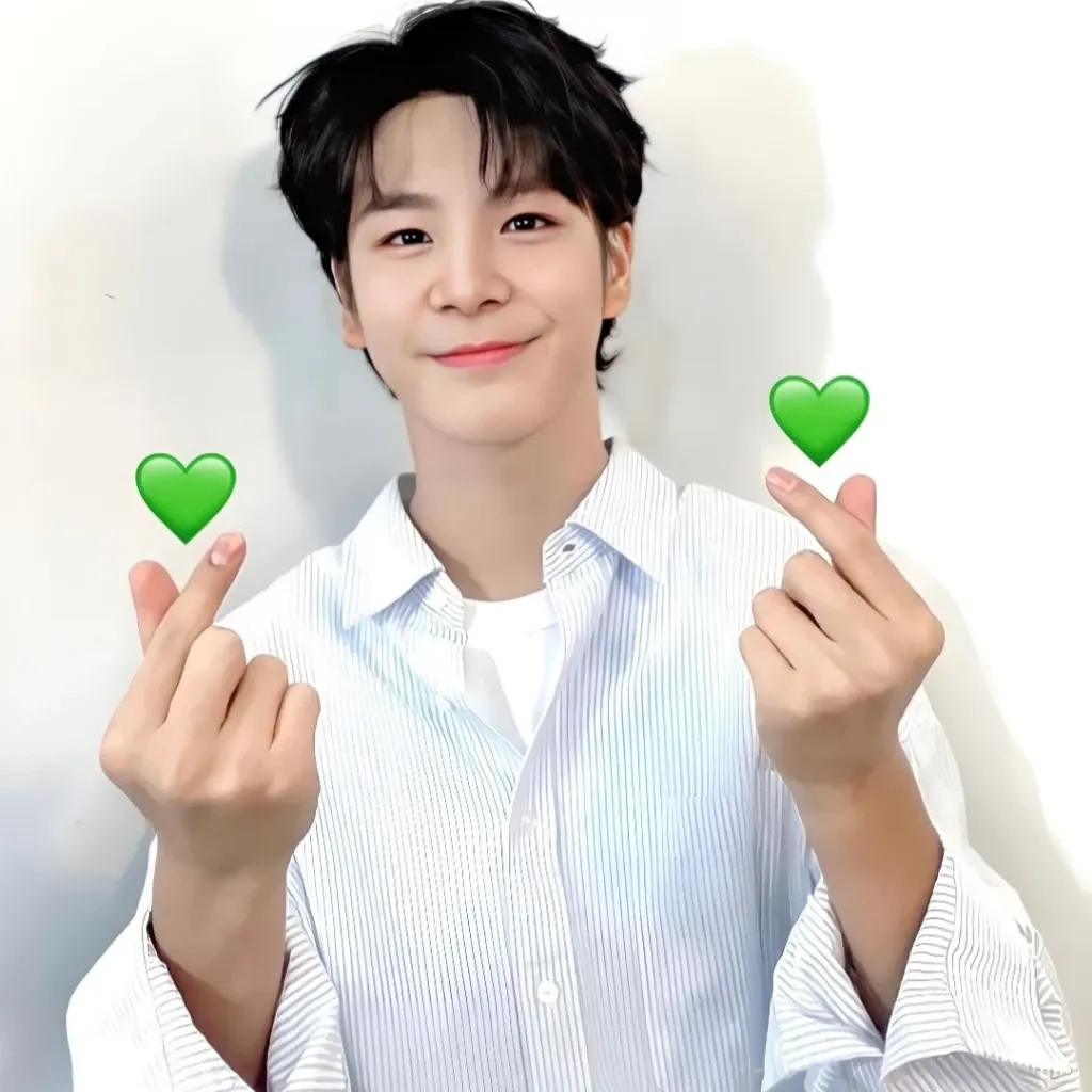 Recent activity shot of Jeong Dongwon