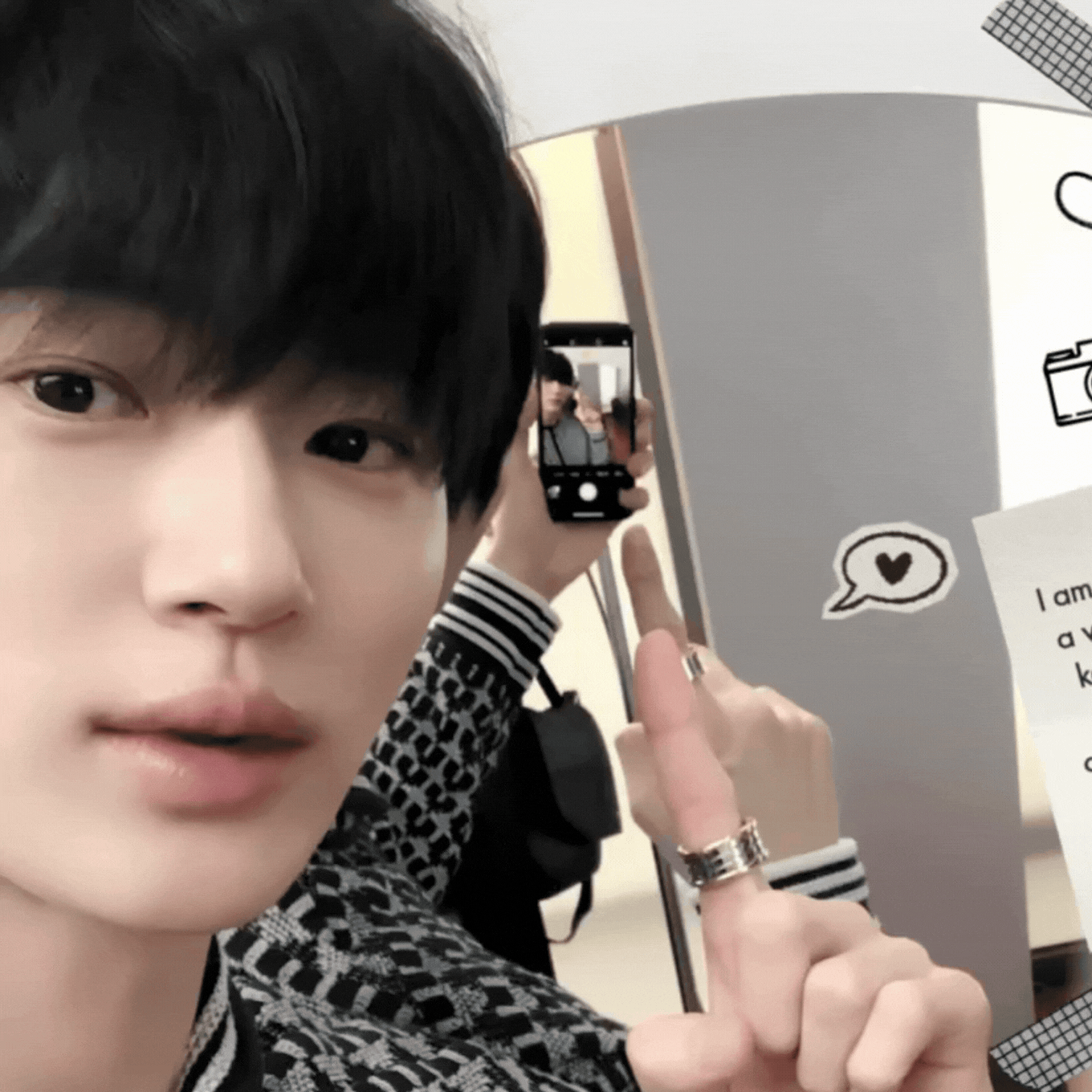 A moment captured by a fan of Byeon Wooseok