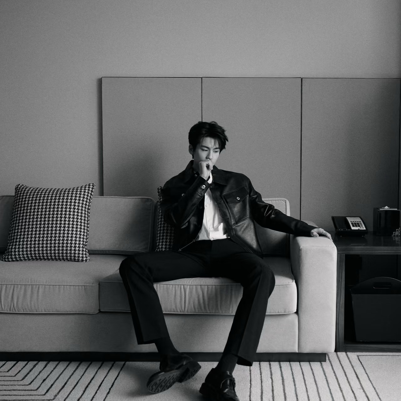 Behind-the-scenes cut of Zhang Linghe