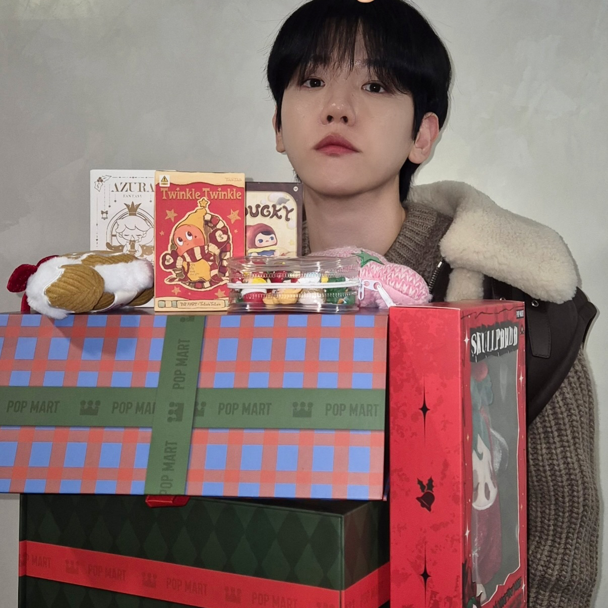 Behind-the-scenes cut of Baekhyun