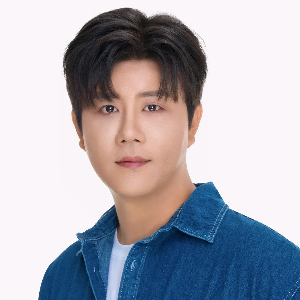 Behind-the-scenes cut of Jin Haesung