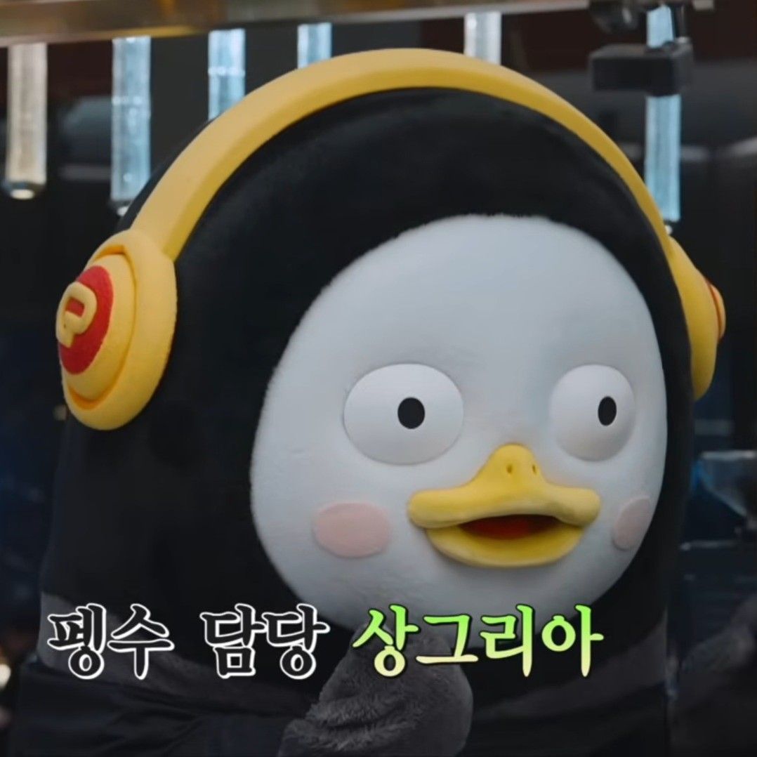 ペンスの最近の活動ショット