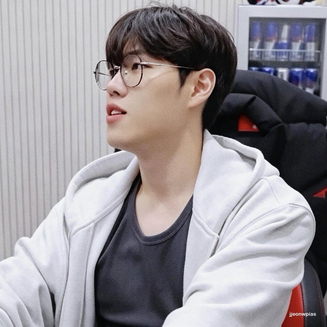 A moment captured by a fan of Oner