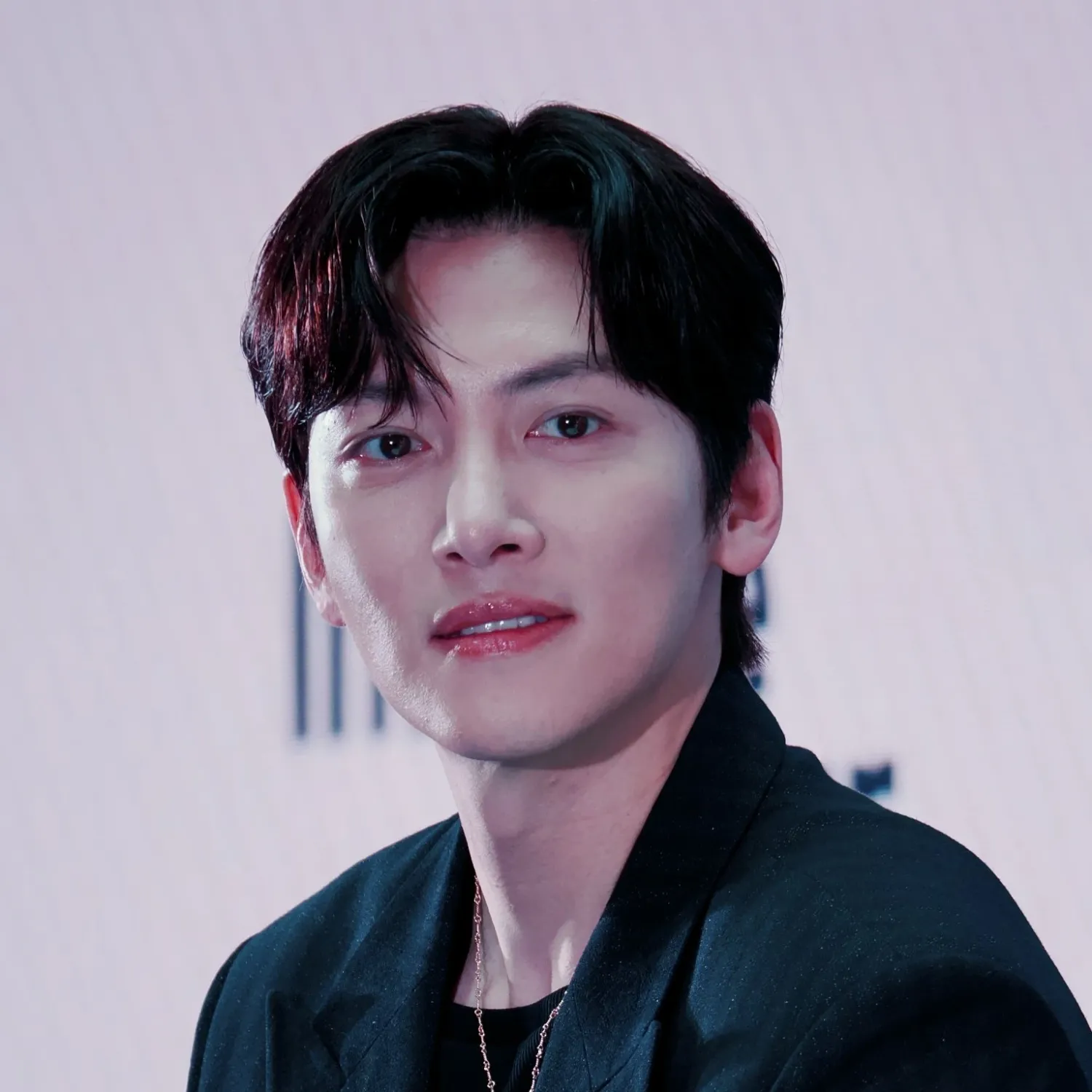 池昌旭的最新照片