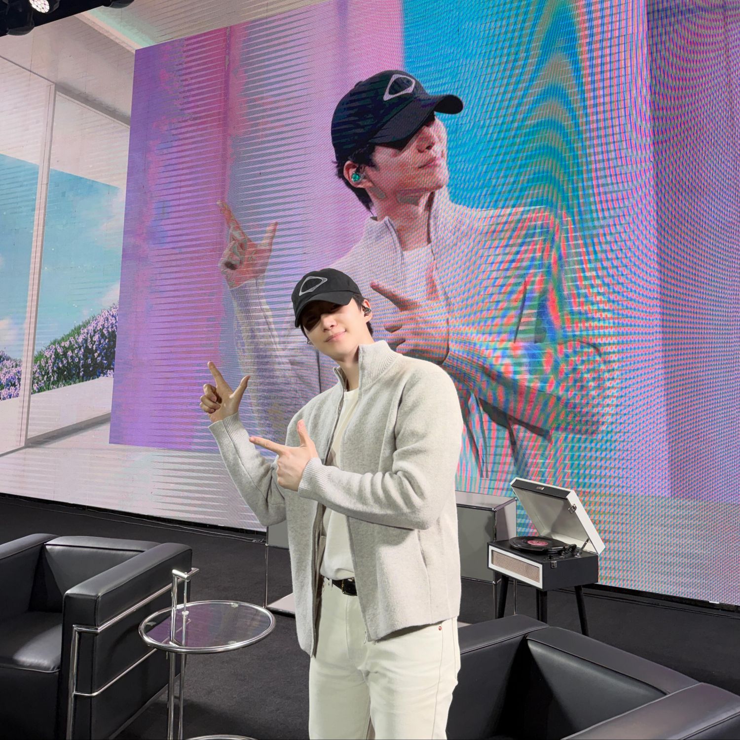 Foto terbaru dari Lee Junho