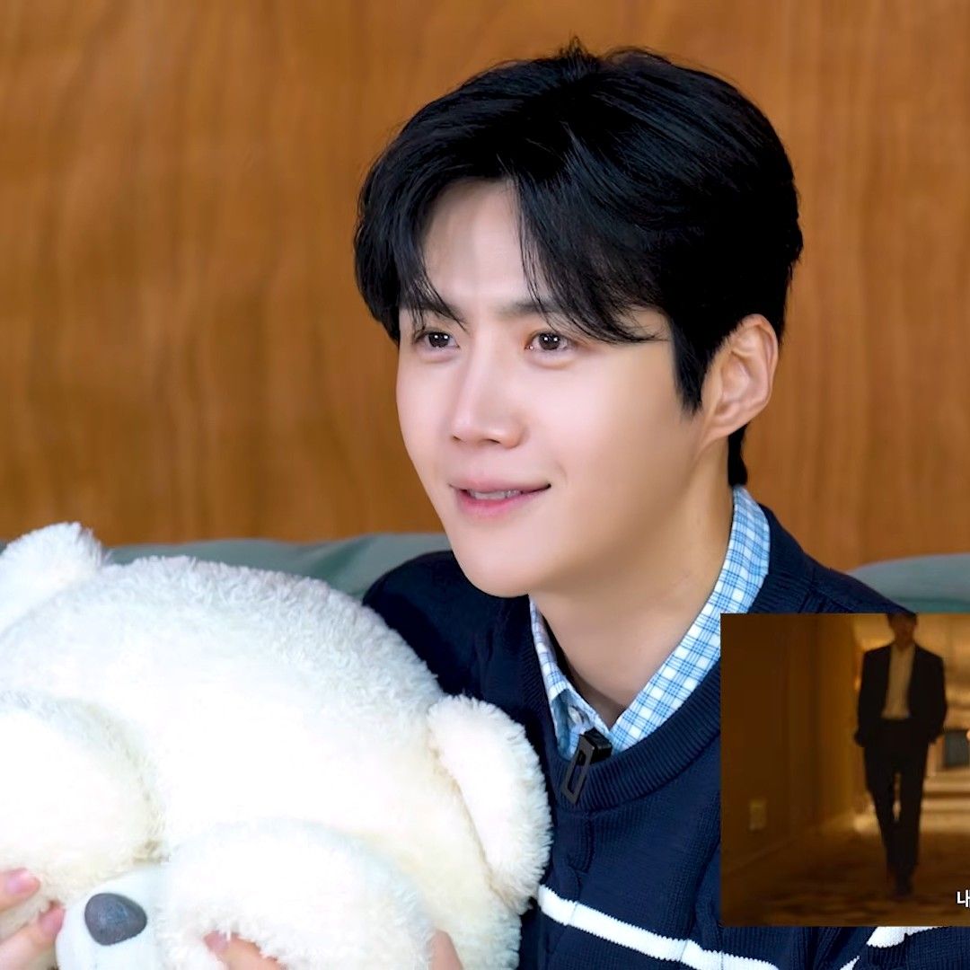 Behind-the-scenes cut of Kim Seonho