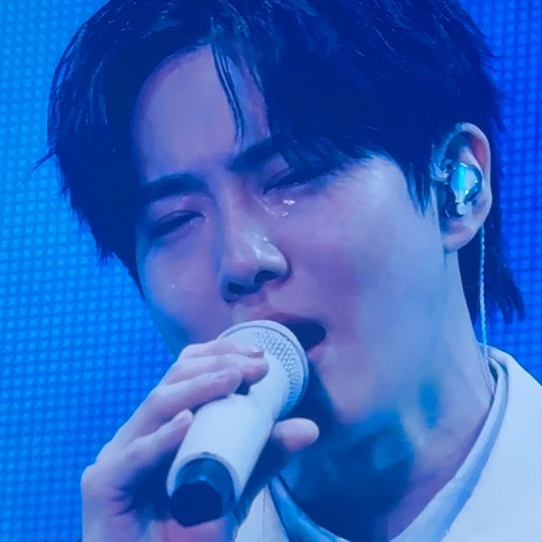 Latest photo of Suho