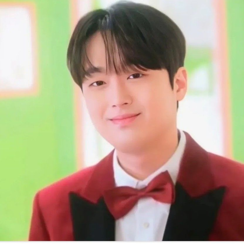 李灿元的幕后花絮