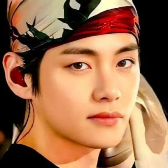 Latest photo of Kim Taehyung (V)