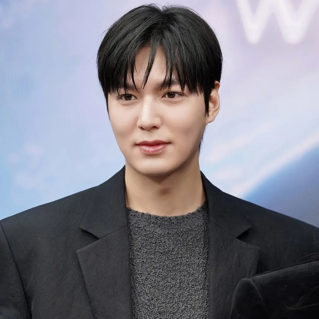 Recent activity shot of Lee Minho