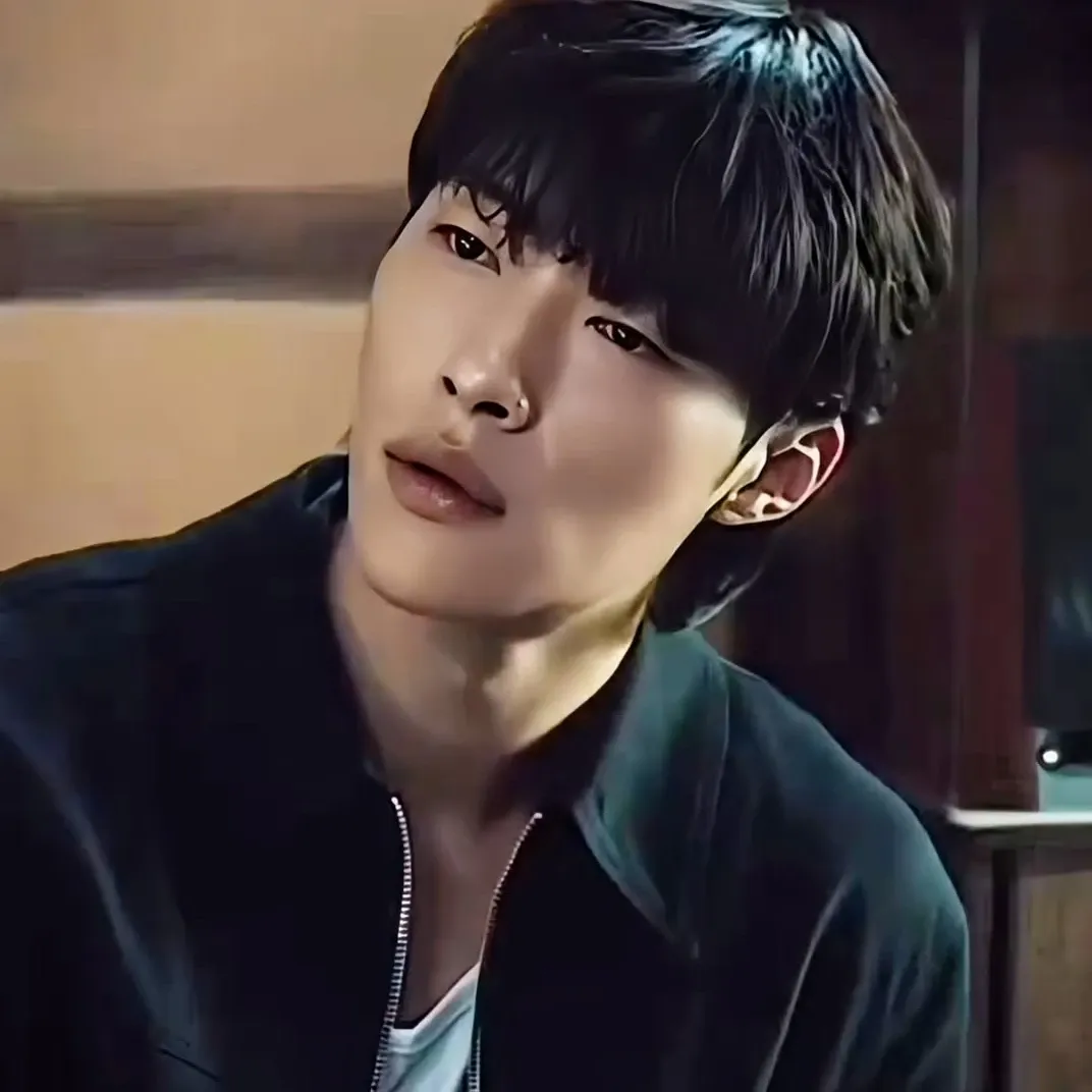 Behind-the-scenes cut of Woo Dohwan