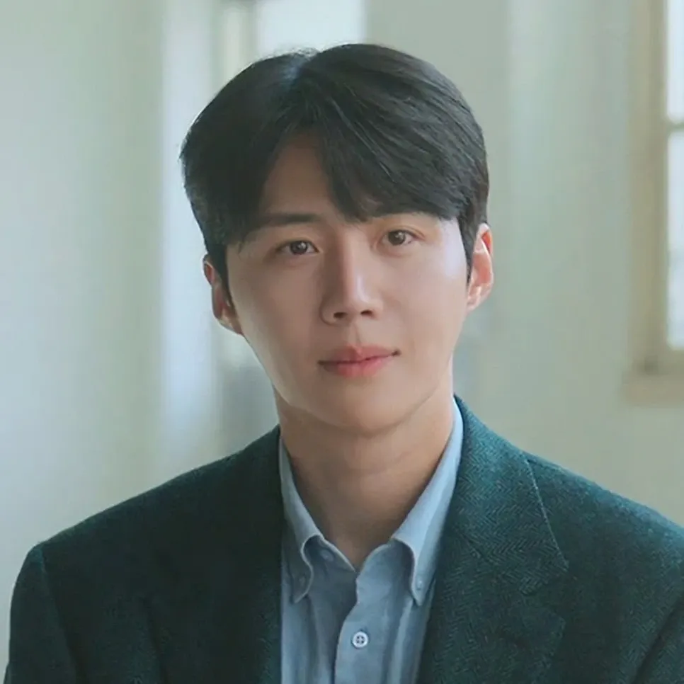 Foto kegiatan terbaru dari Kim Seonho