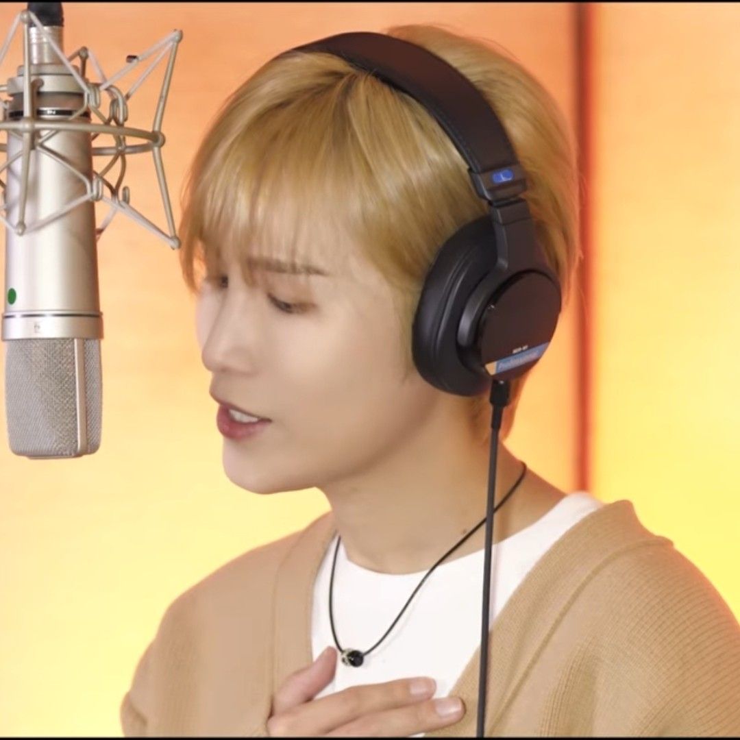 Behind-the-scenes cut of Kim Heejae