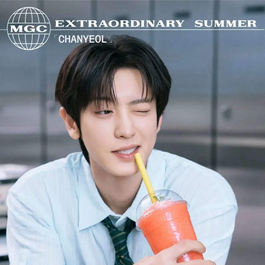 Behind-the-scenes cut of Chanyeol