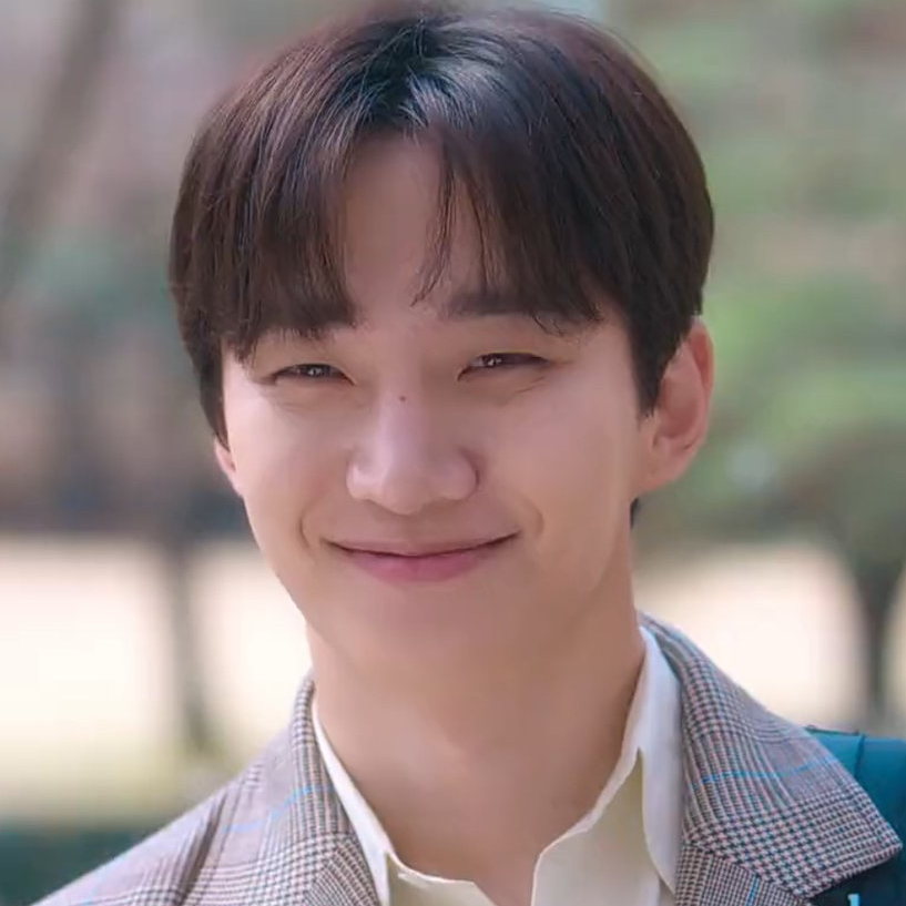 李俊昊的最新照片